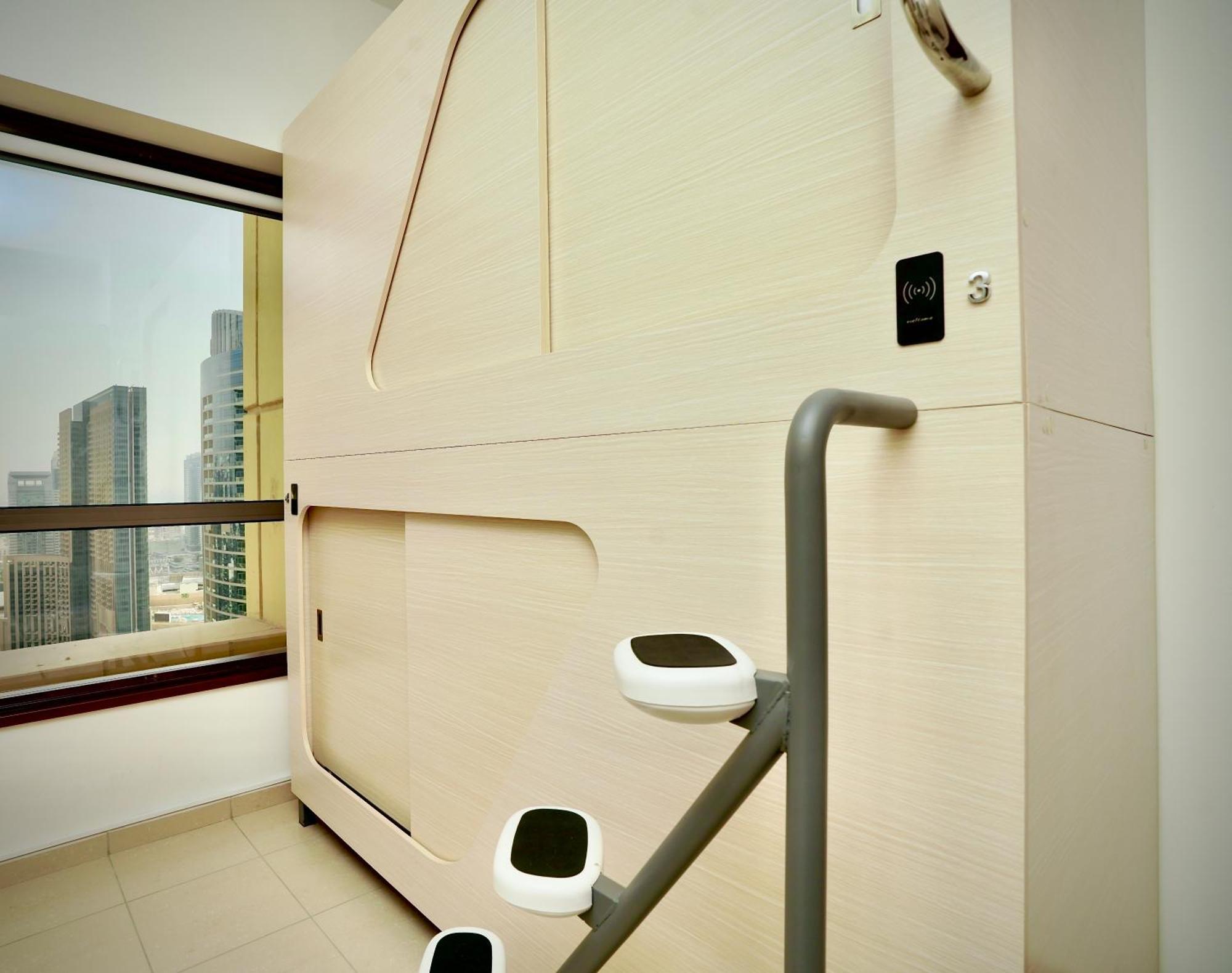 Berloga Capsule Jbr Otel Dubai Dış mekan fotoğraf