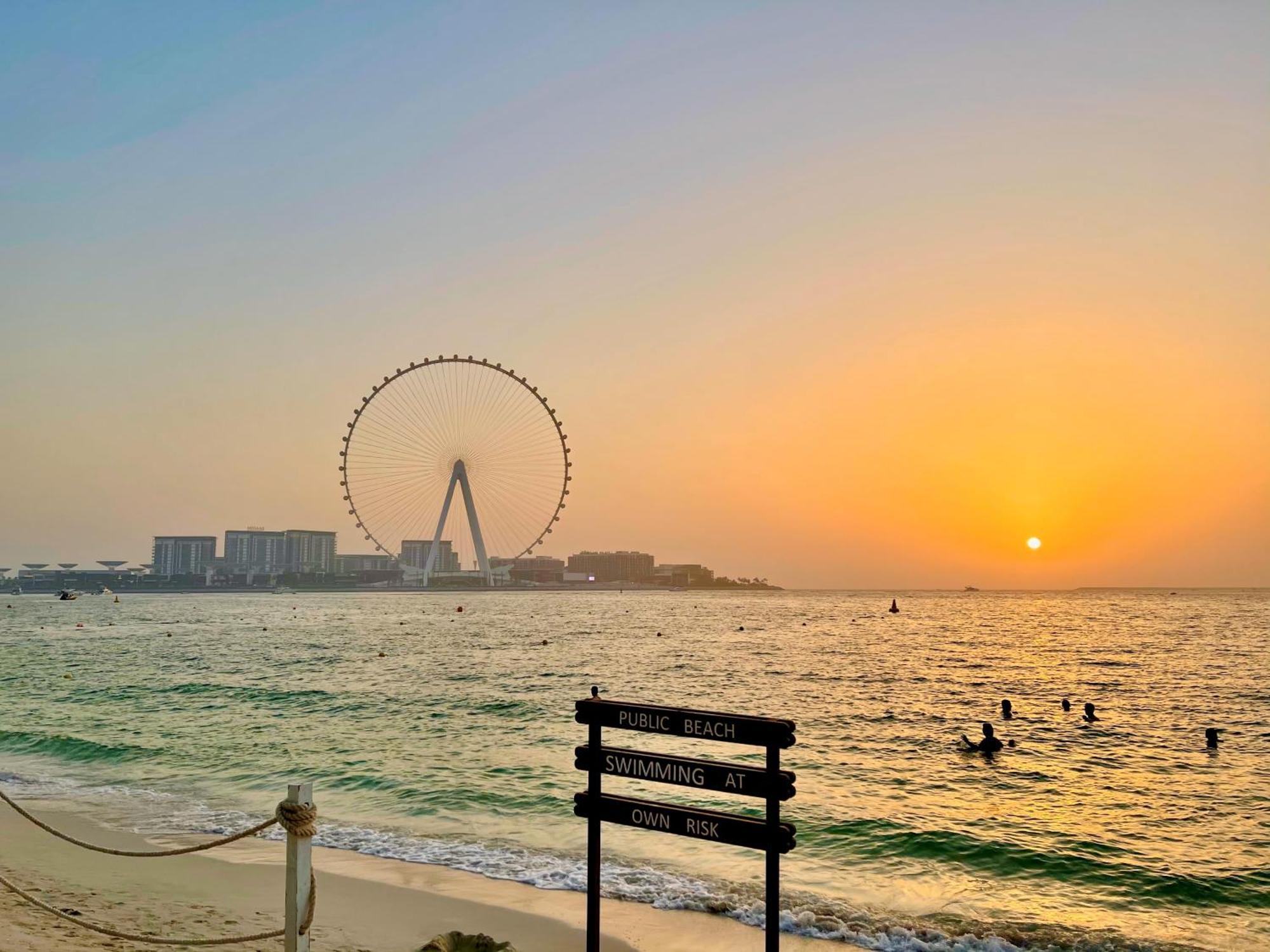 Berloga Capsule Jbr Otel Dubai Dış mekan fotoğraf